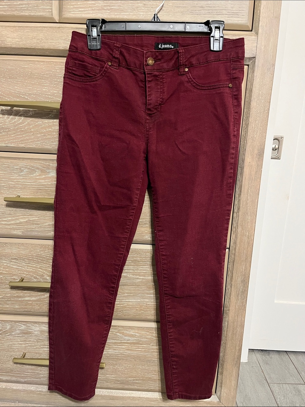 d. jeans Women's Deep Burgundy Skinny Jeans Size 6